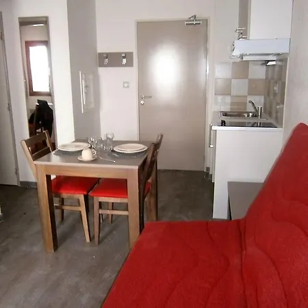 Aparthotel Vacancéole - Les De L'isard 3*