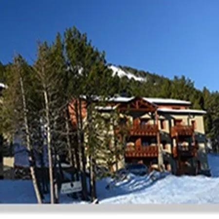 Vacanceole - Les De L'isard 3*