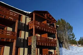 Vacanceole - Les De L'isard Aparthotel 3*